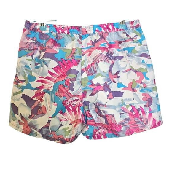 The North Face Girls Linaria Tropical Camo Pink Print Amphibious Water Shorts - Picture 3 of 5